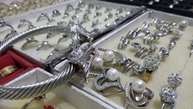 oq2jnqrhjyvkg9goerw8