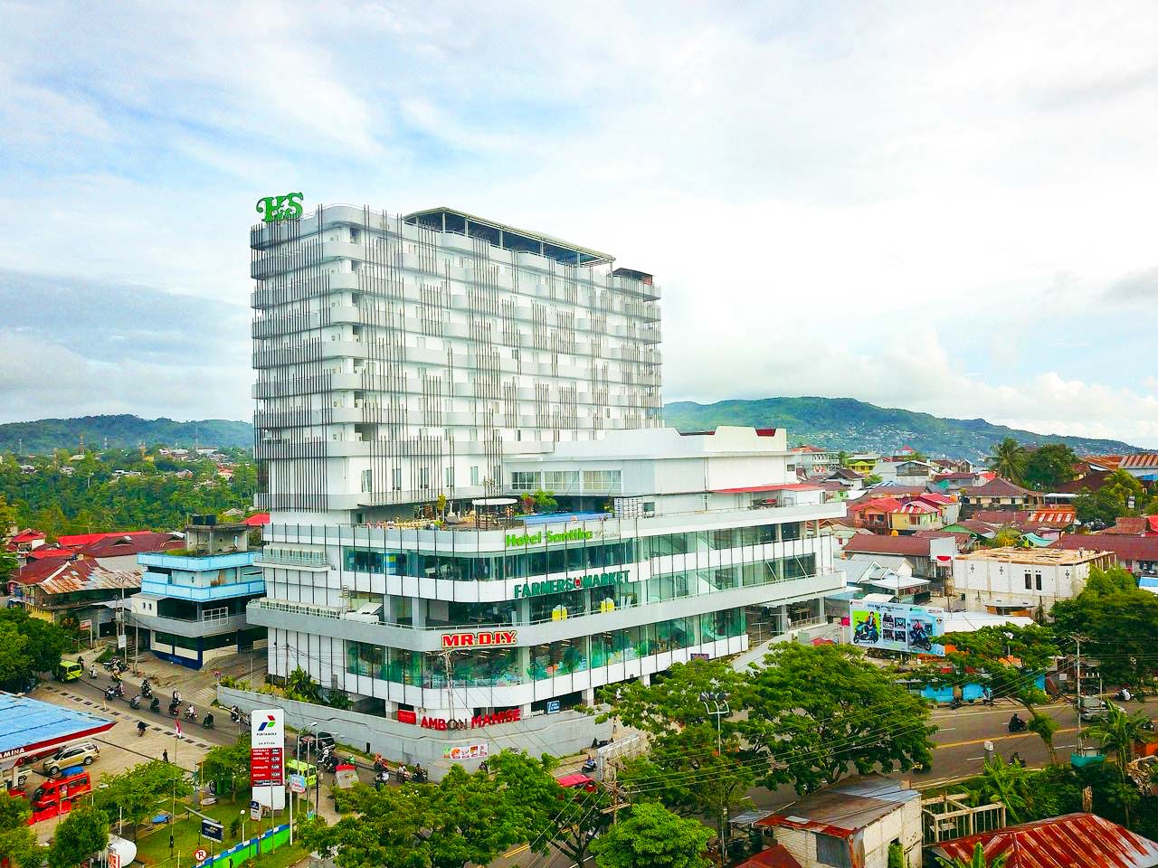 Santika Premiere Hotel